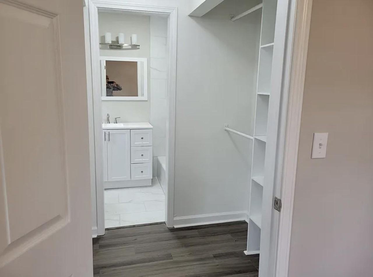 Ridgewood Pl - Photo 2 of 8