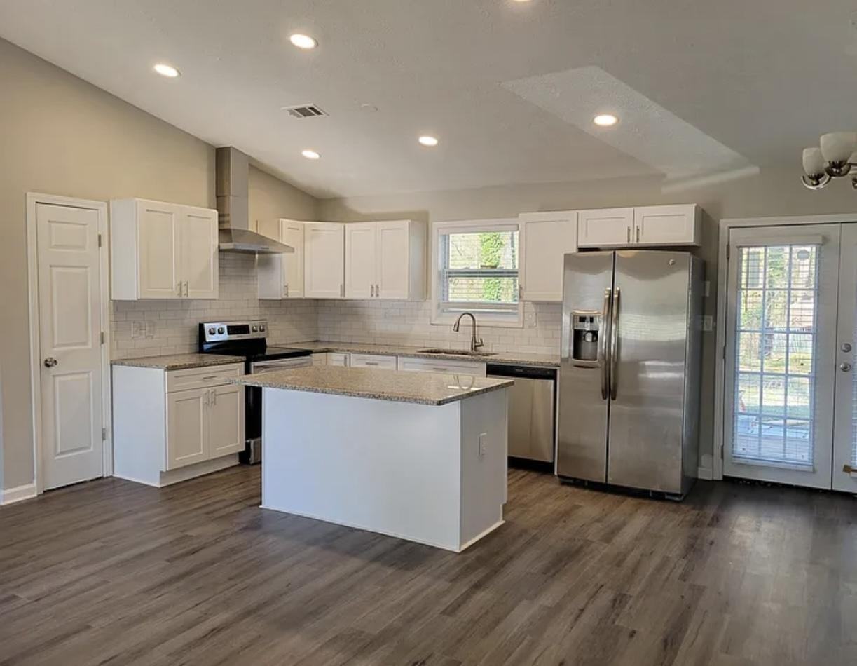 Ridgewood Pl - Photo 7 of 8