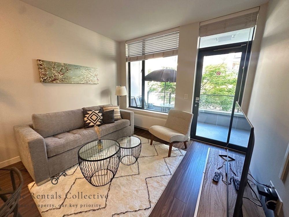 215 West 1st Street #301 - Photo 5 of 12