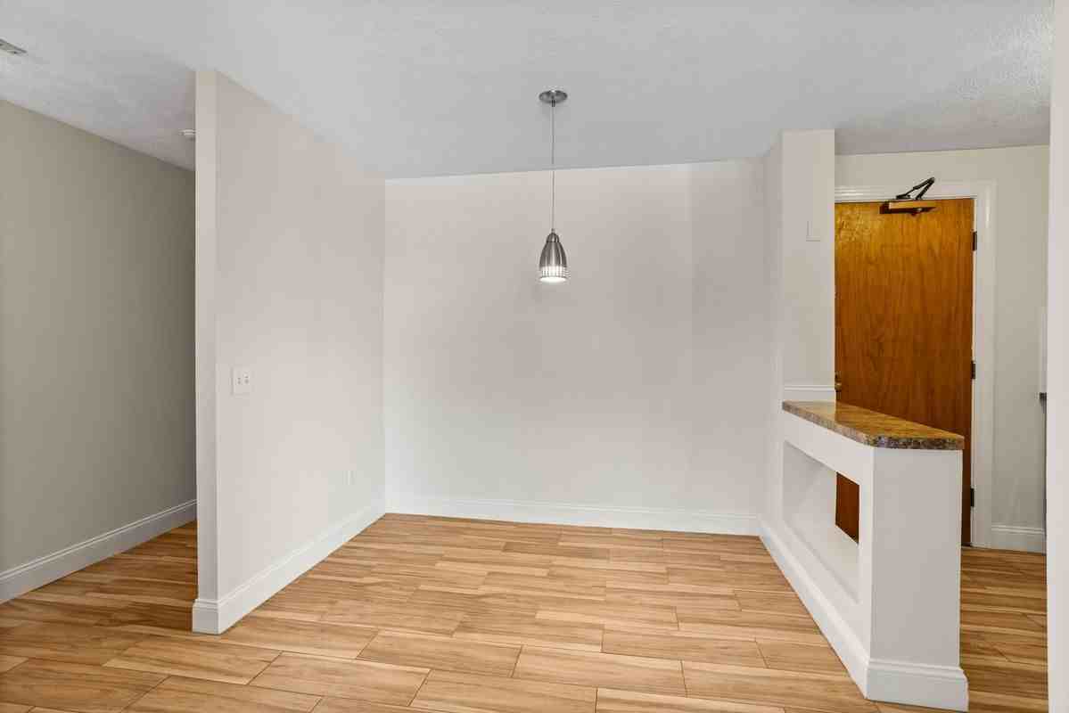 17 Davis Rd ##C9 - Photo 5 of 17