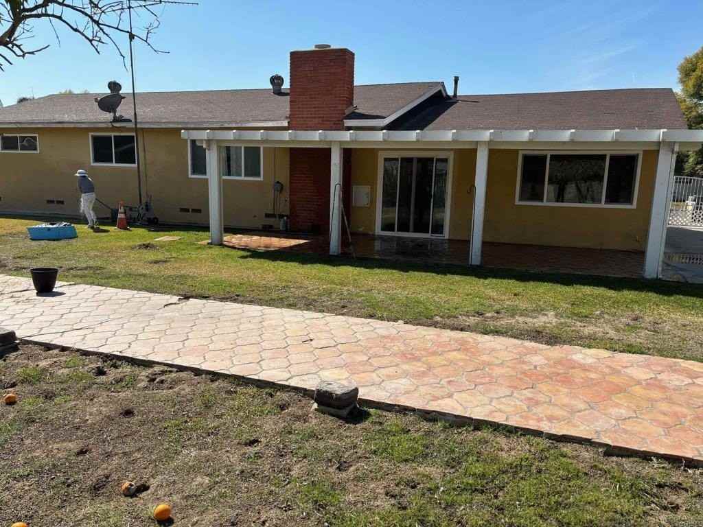 3623 Hazelhurst Ct - Photo 4 of 16