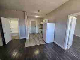 featured image of 144 Victoria St #5
