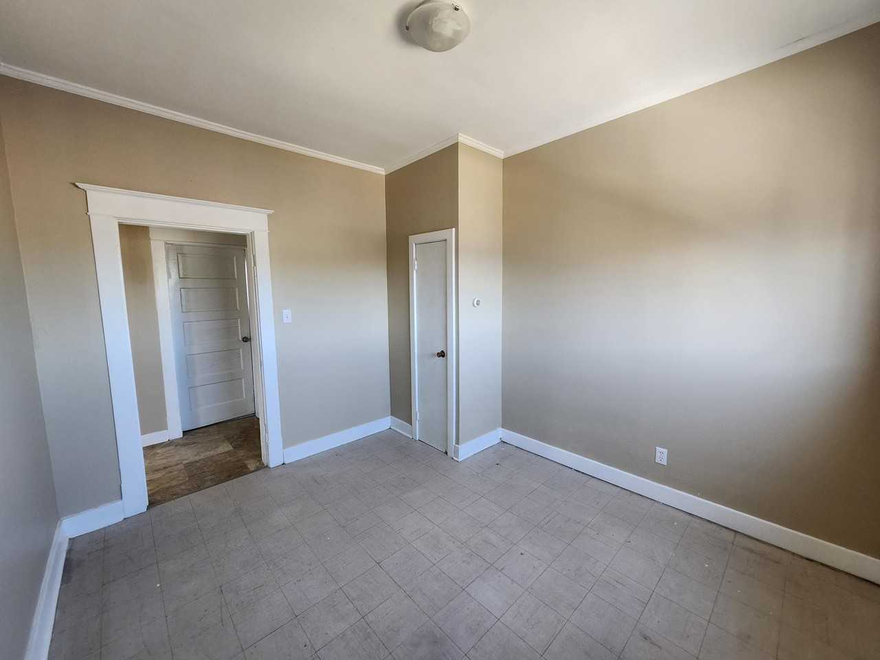 144 Victoria St #9 - Photo 4 of 16