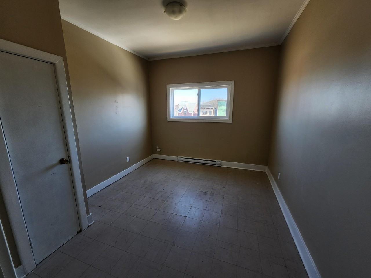 144 Victoria St #9 - Photo 5 of 16