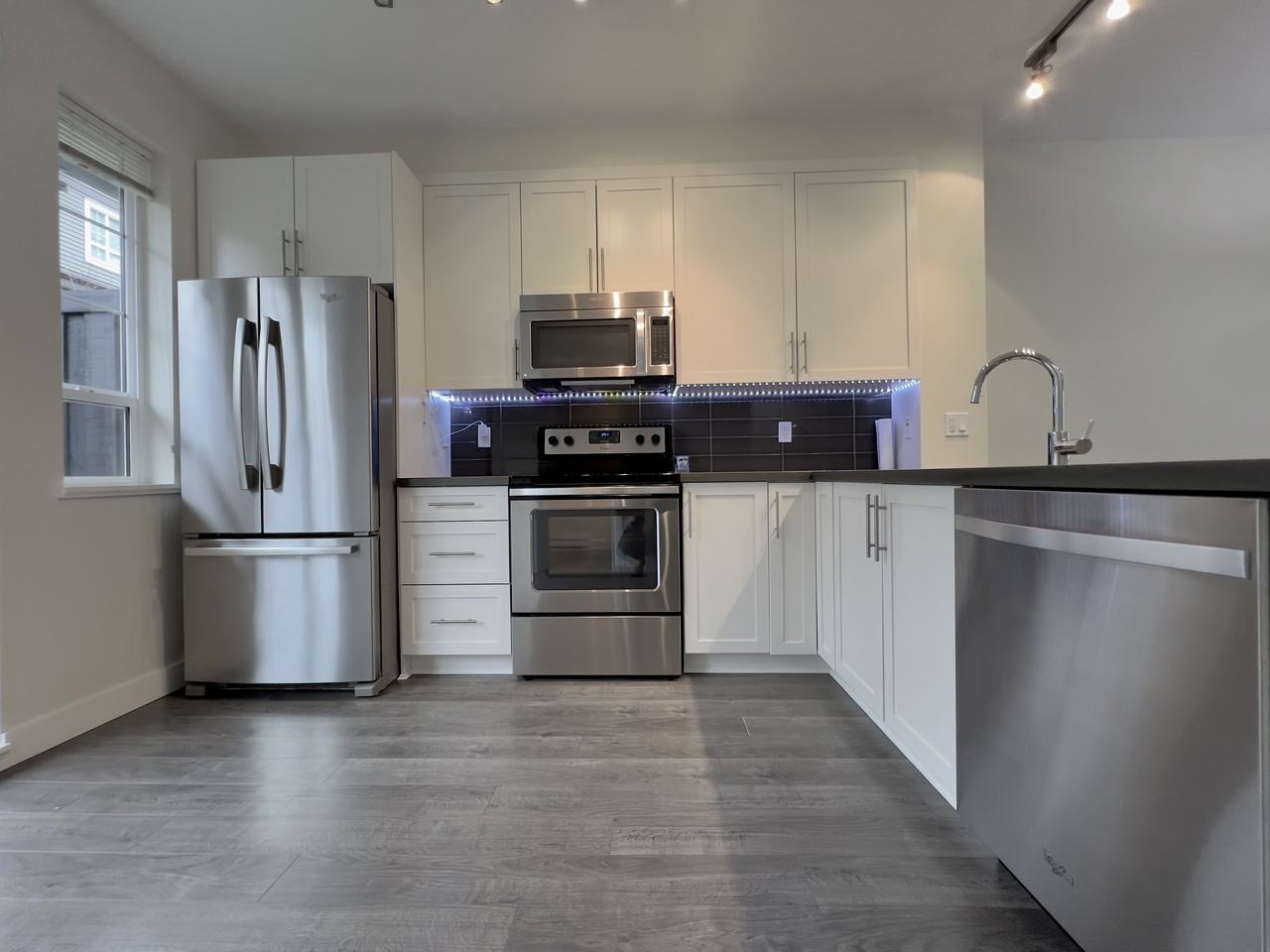 4967 220 Street - Photo 2 of 30