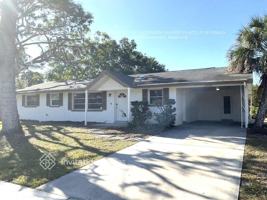 featured image of 2824 Seaspray St