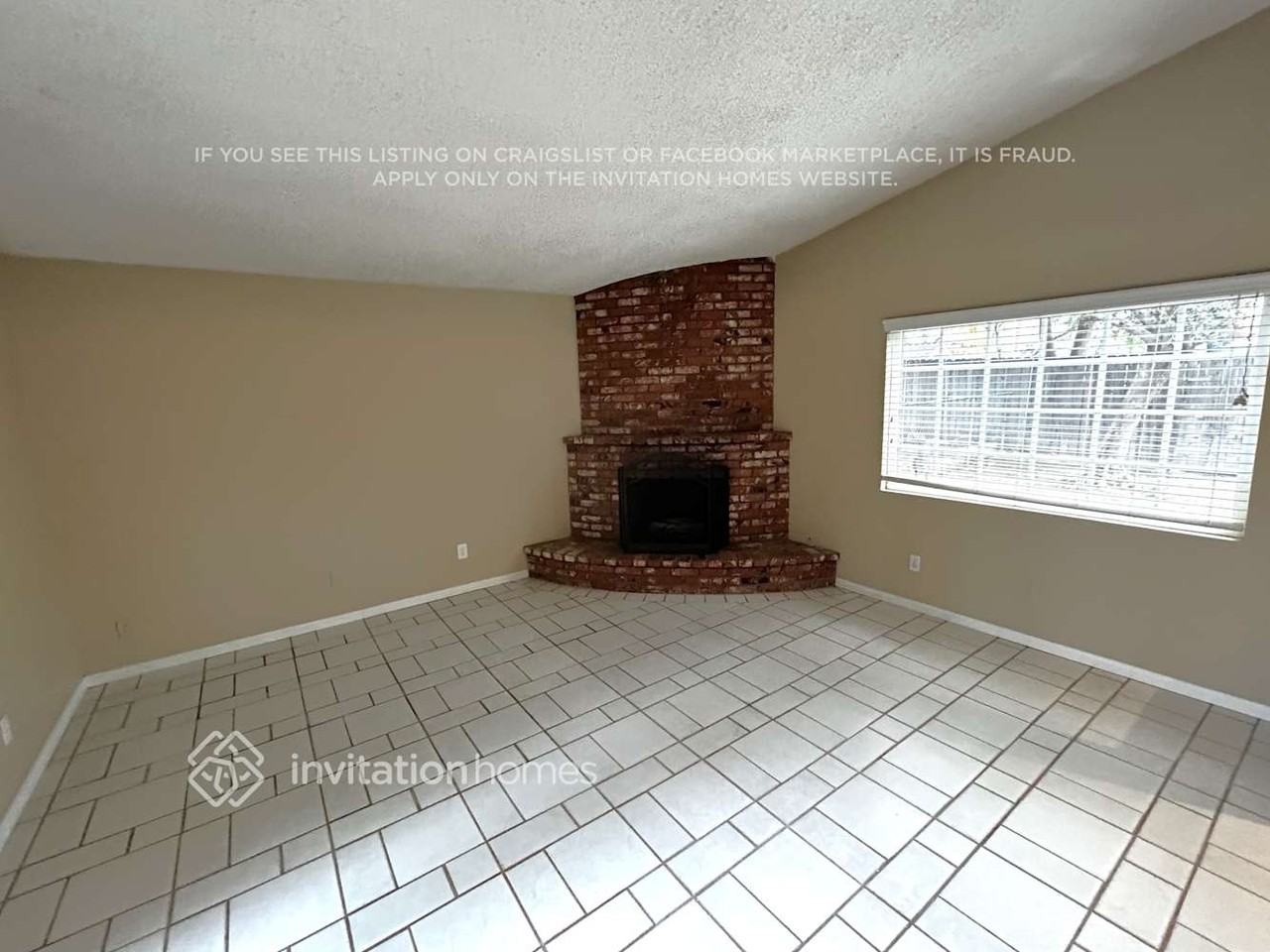 4091 Crestview Dr - Photo 4 of 15