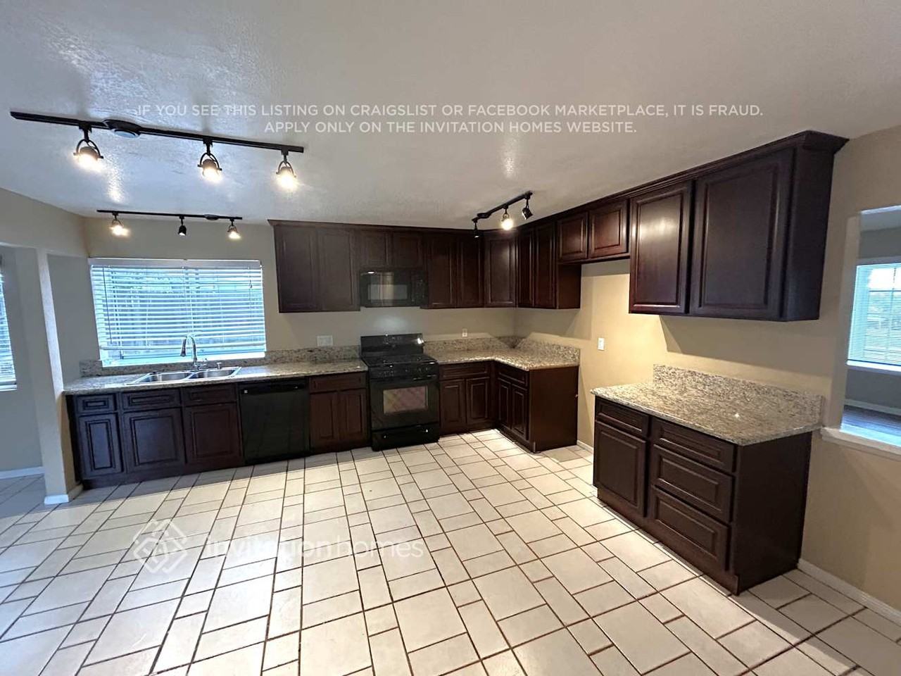 4091 Crestview Dr - Photo 5 of 15