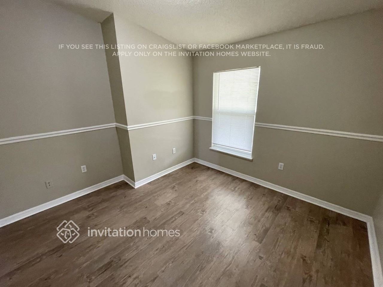 24836 Hyde Park Blvd - Photo 5 of 8