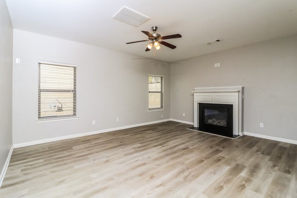 474 Cleburne Pl - Photo 5 of 17