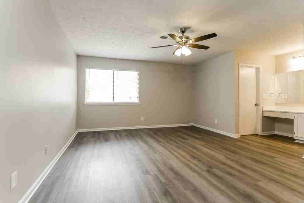 5177 Aberdeen Ct Nw - Photo 7 of 16