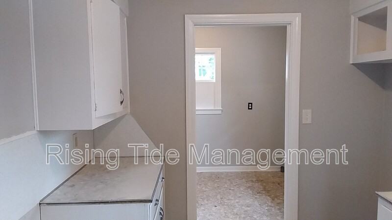 1005 47th Street Ensley - Photo 6 of 14