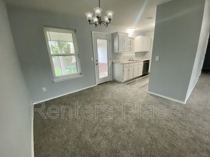 8108 N 121st East Ave - Photo 4 of 14