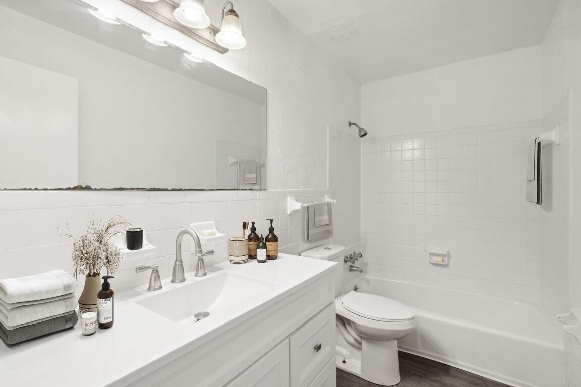 Falcon View - Photo 7 of 16