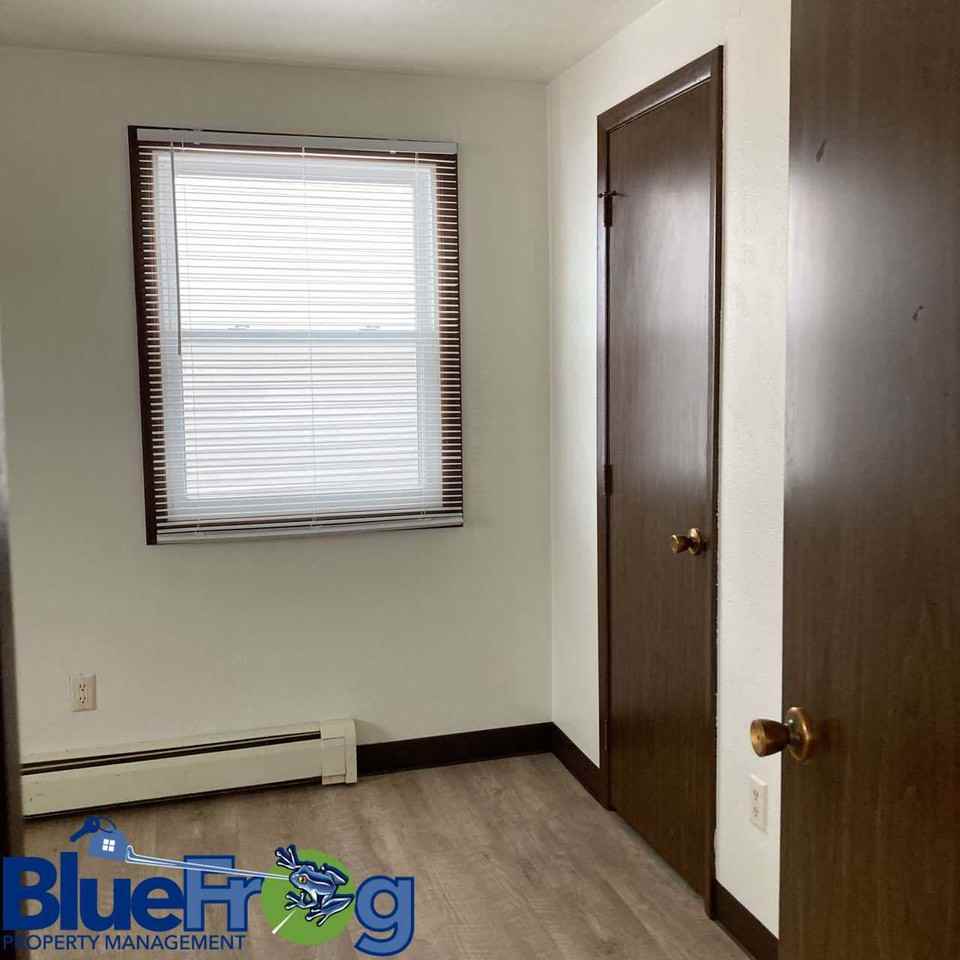 545 Spinnaker Lane - Photo 2 of 15