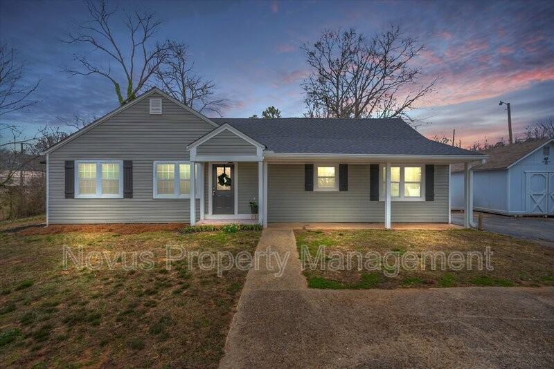 713 N Lakeshore Dr - Photo 5 of 35