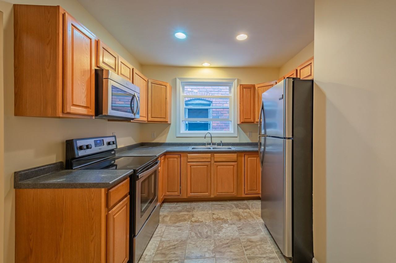 132 S. PA-Ruby R - Photo 2 of 9