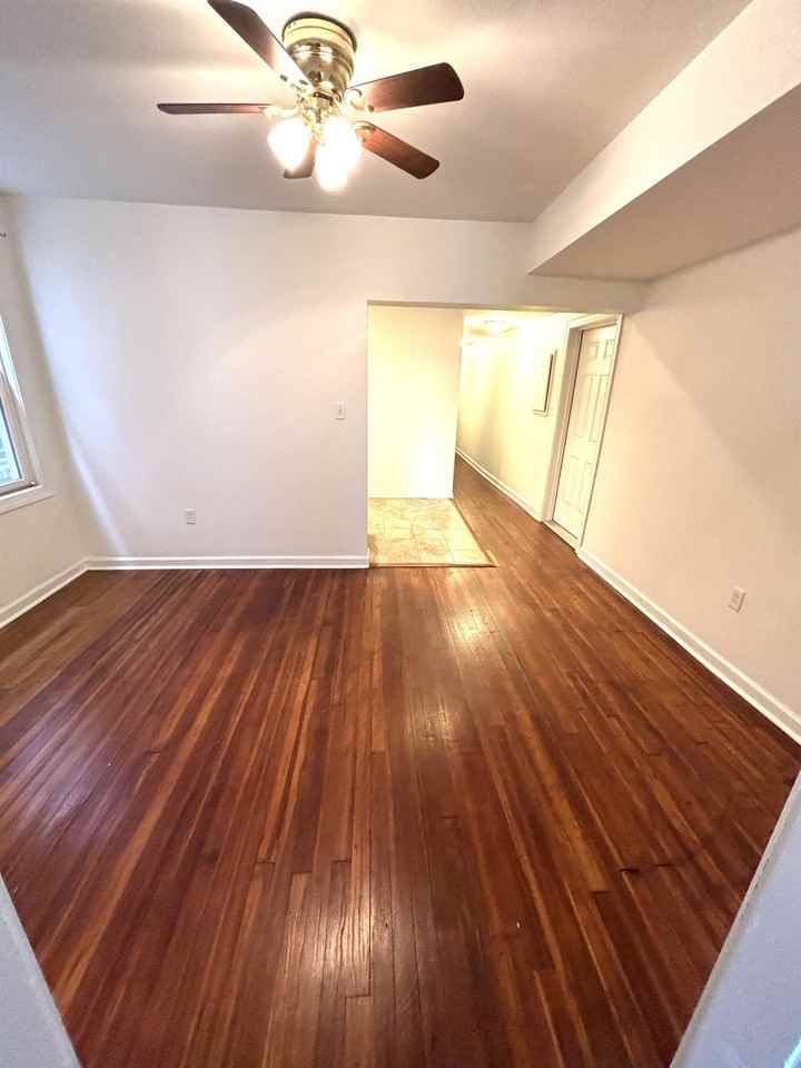 132 S. PA-Ruby R - Photo 4 of 9