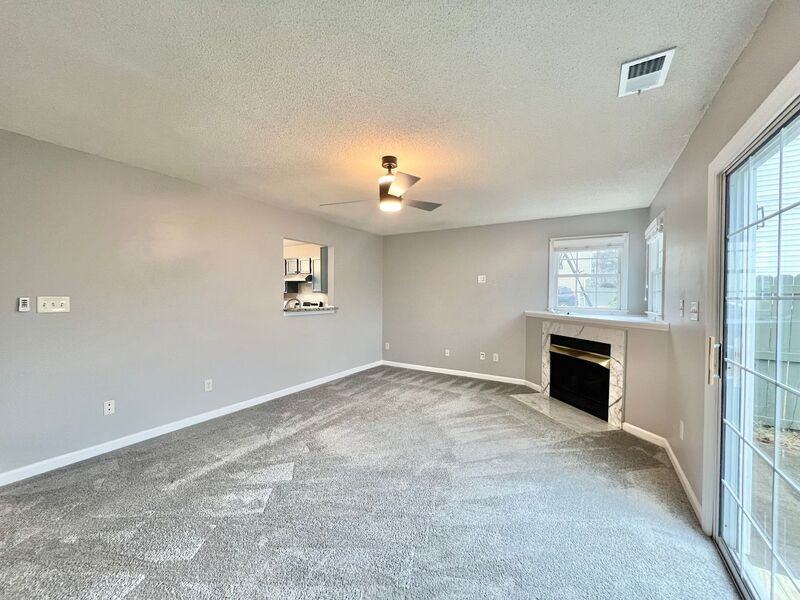 302 Center Heights Ct - Photo 6 of 18