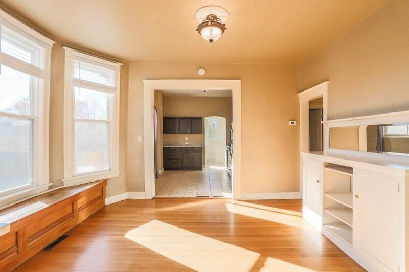 2817 Kearney St - Photo 5 of 25