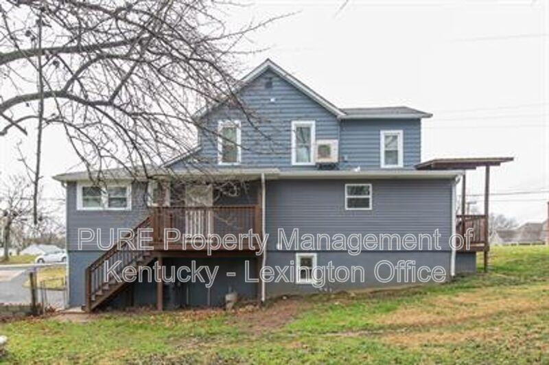 103 Moberly Ave #B - Photo 3 of 19