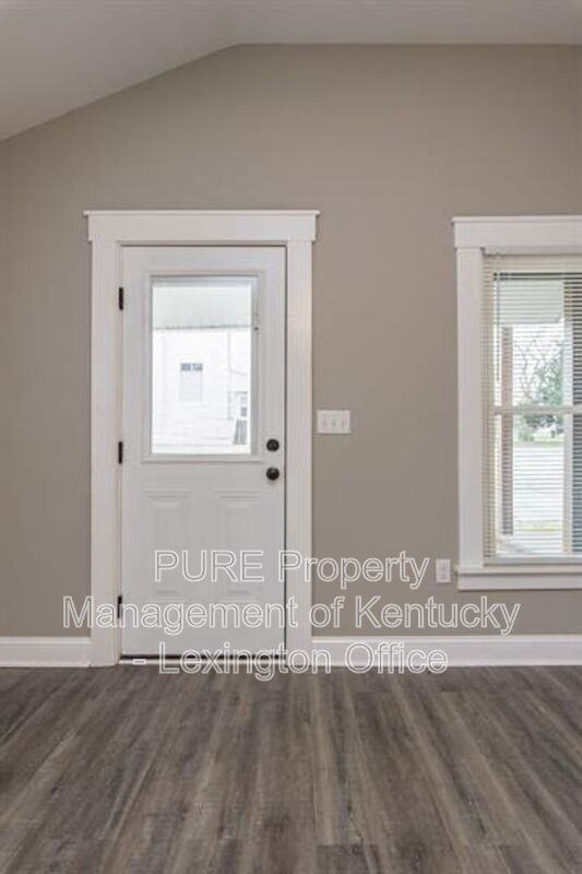 103 Moberly Ave #B - Photo 7 of 19
