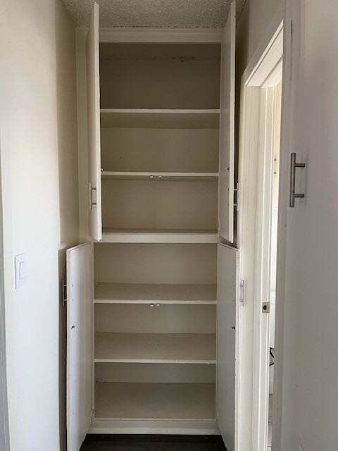 10718 Crenshaw Boulevard - Photo 6 of 9