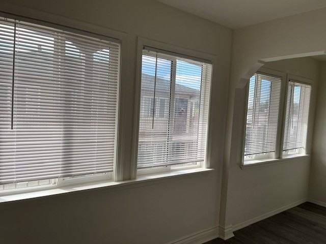 7715 California Avenue - Photo 4 of 10