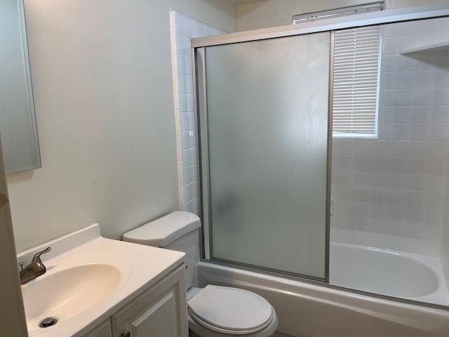 3667 Dunn Drive - Photo 4 of 9