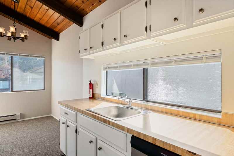 2619 58th Ave Sw - Photo 6 of 20
