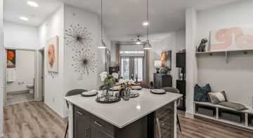 featured image of 1718 West 34th Street #TRGO1