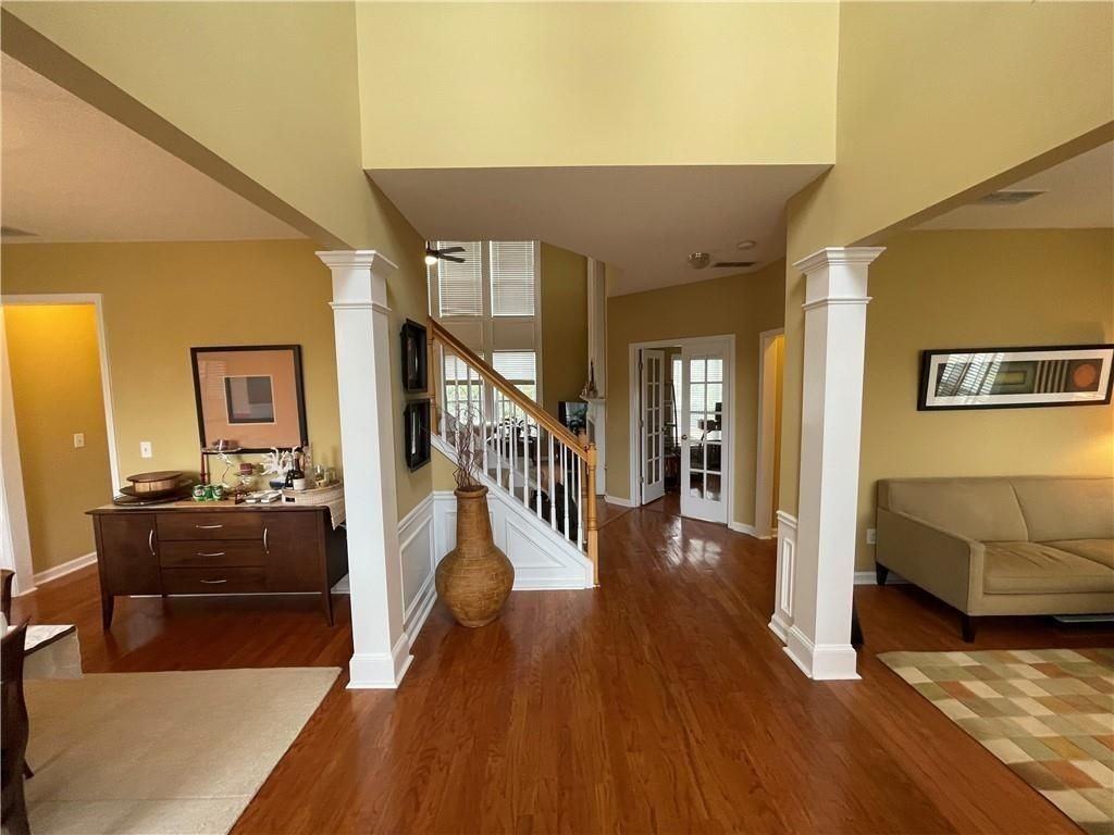 2 Sherryforth Dr Nw - Photo 2 of 10