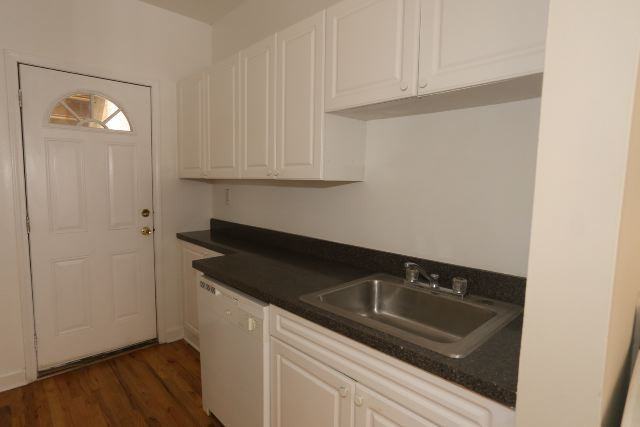 CORNELIA + BROADWAY #1N - Photo 2 of 18