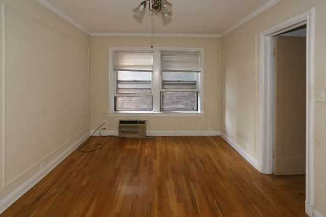 837 W Wolfram St #207 - Photo 5 of 12