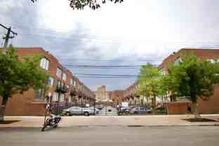 944 W Grace St #E102 - Photo 1 of 1