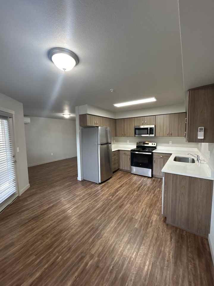 St. Helens Village - Photo 5 of 24