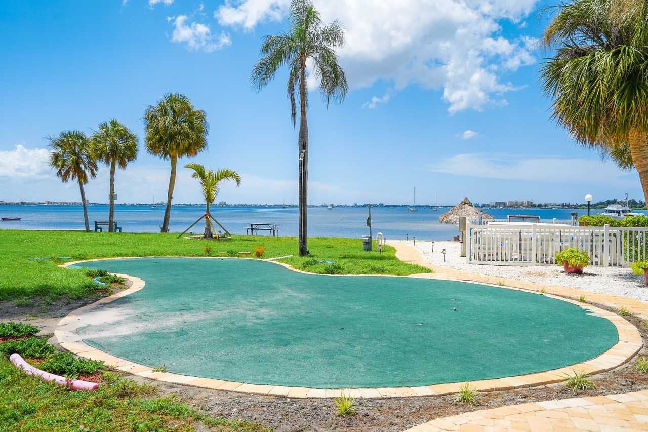 3610 42nd St S #53J - Photo 5 of 50