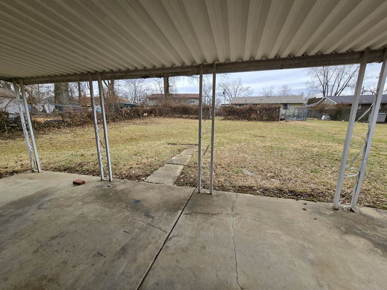 3823 Iberis Ave - Photo 4 of 15