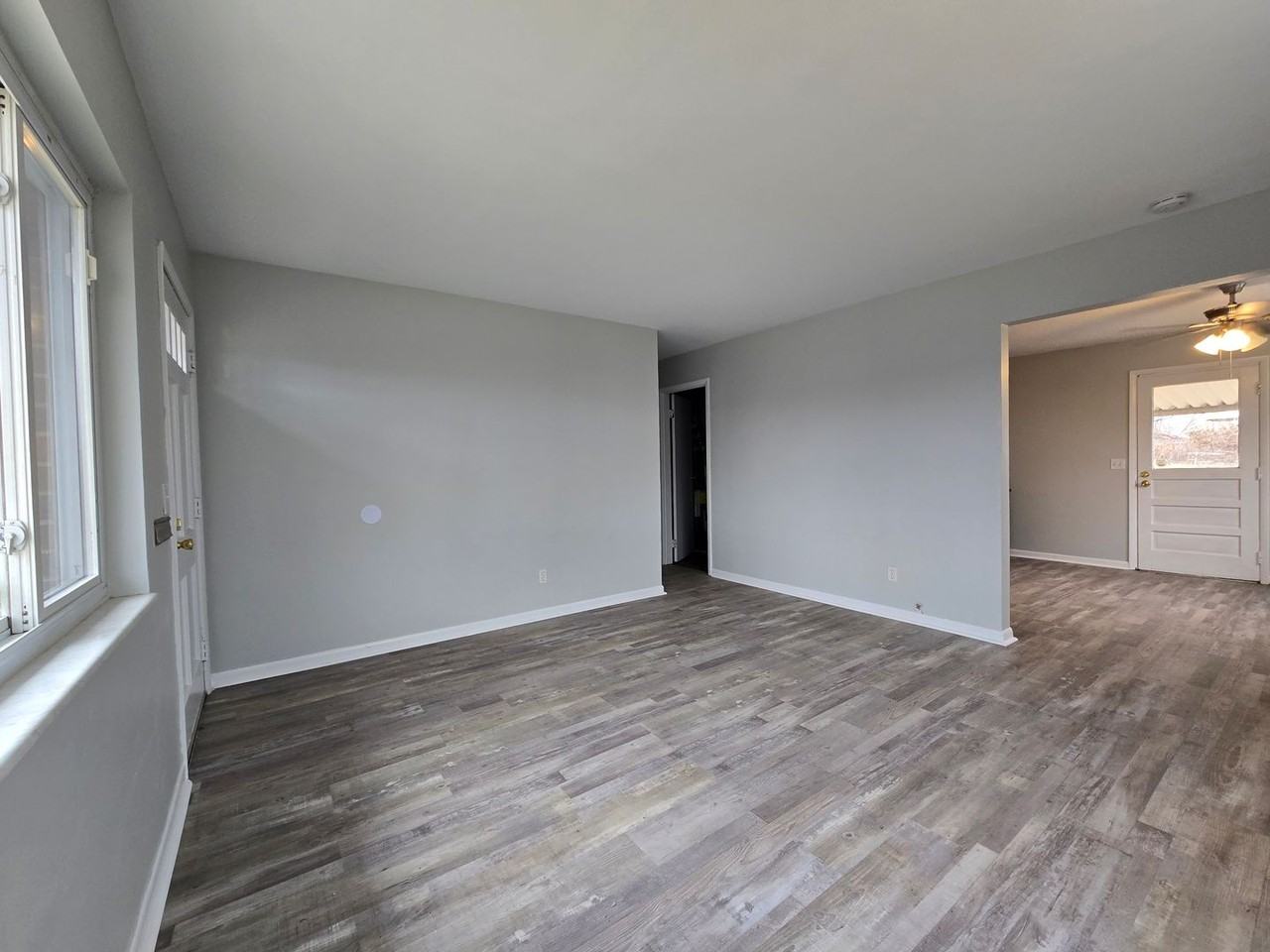 3823 Iberis Ave - Photo 6 of 15