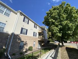 Vantage Pointe Apartments - Photo 1 of 1