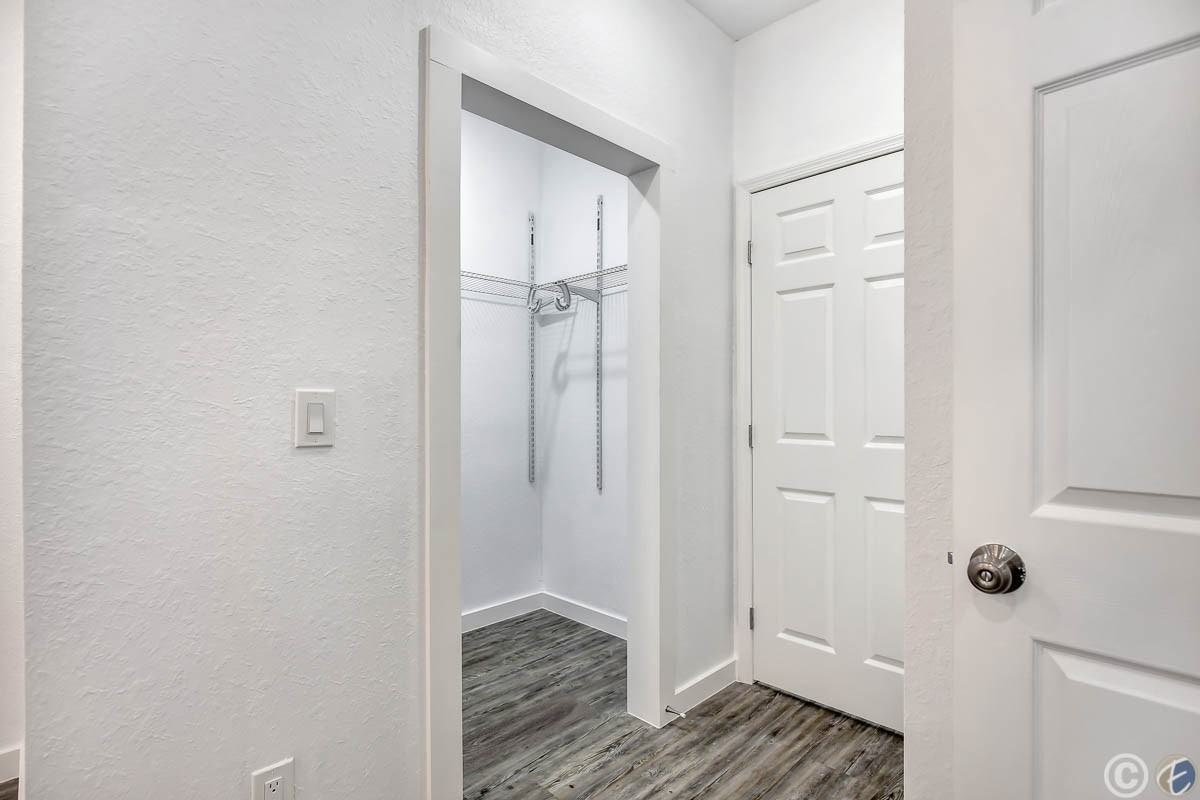 1205 E 15th Ave #1 - Photo 4 of 20