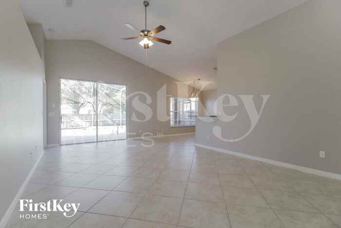 5546 Canteen Ct - Photo 2 of 15