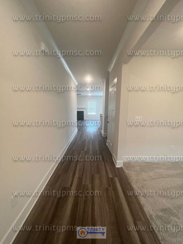 525 Water Gap Dr - Photo 2 of 20