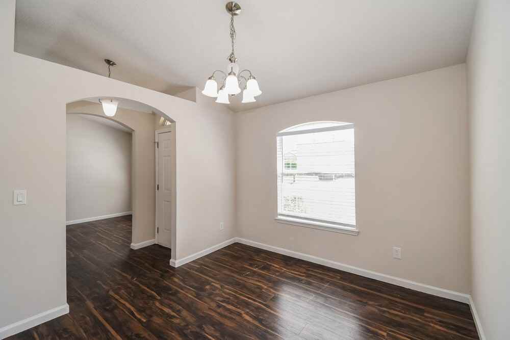 2828 Ravine Hill Dr - Photo 5 of 16
