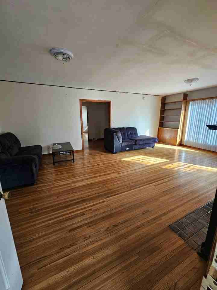 2512 Stagg Hill Rd - Photo 3 of 10