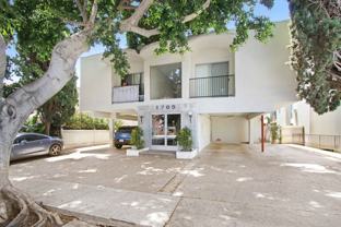 1705 Purdue Ave in West LA - Photo 1 of 1