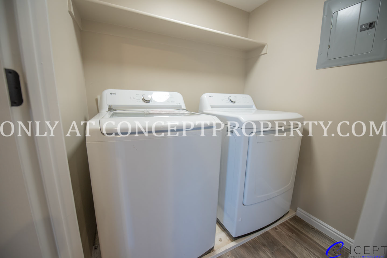 Creekside Townhomes - Photo 7 of 45