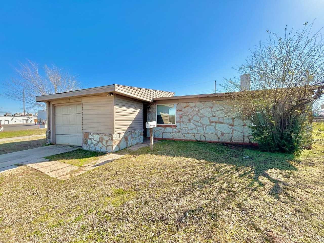 1700 Karen Dr
