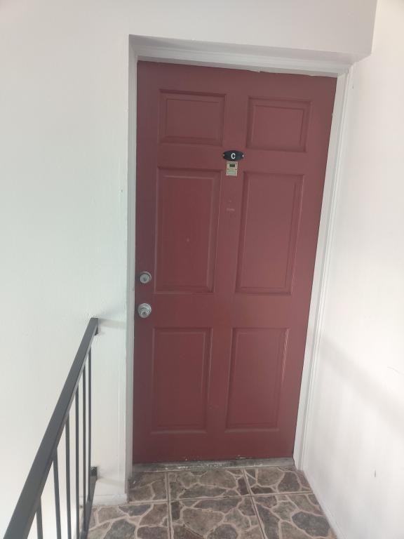 1440 Holden Ave - Photo 2 of 23