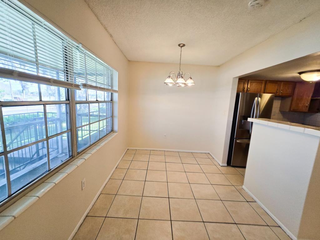 1440 Holden Ave - Photo 7 of 23